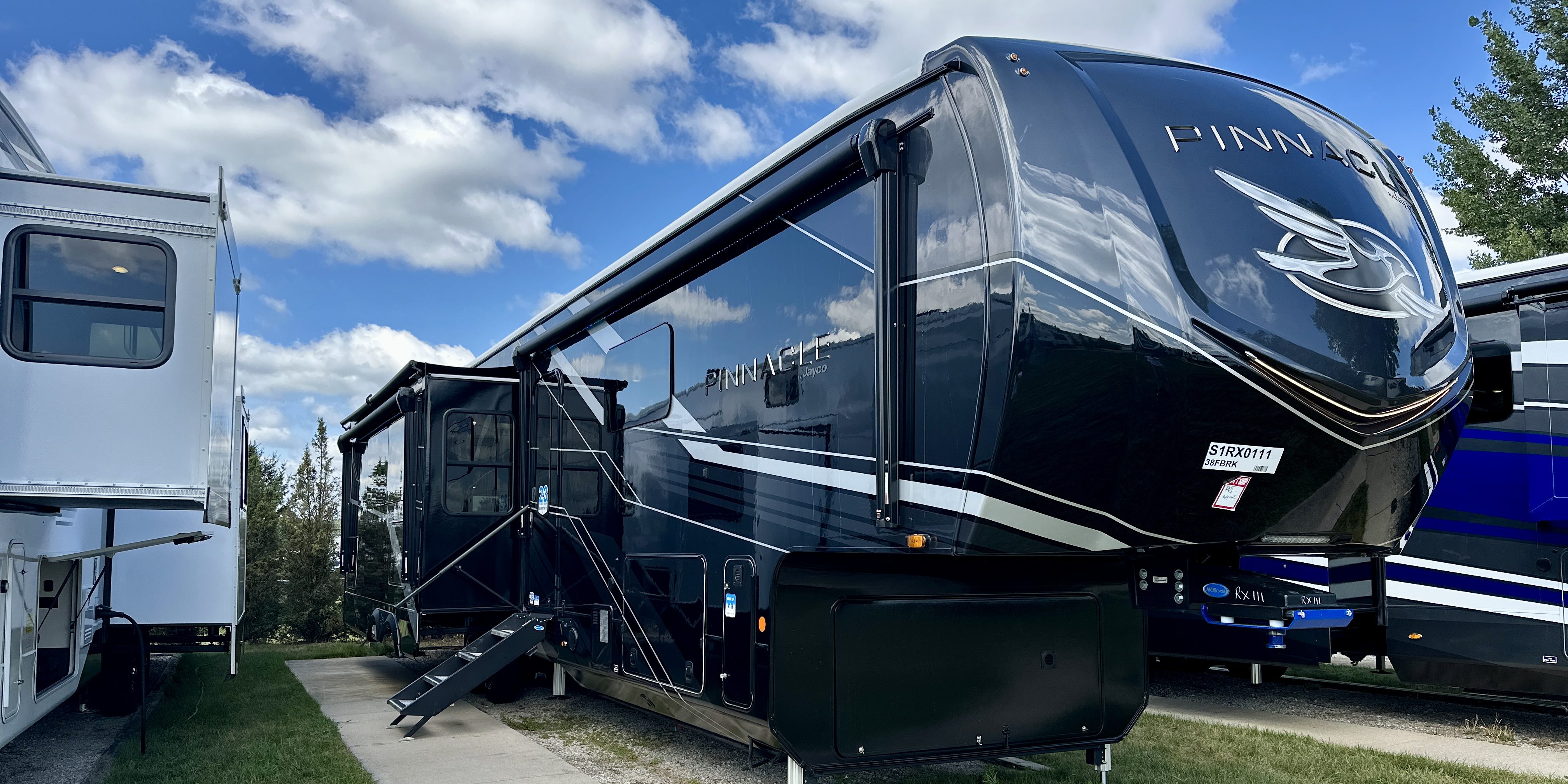 2025 Jayco Pinnacle 38FBRK Review RV Trader