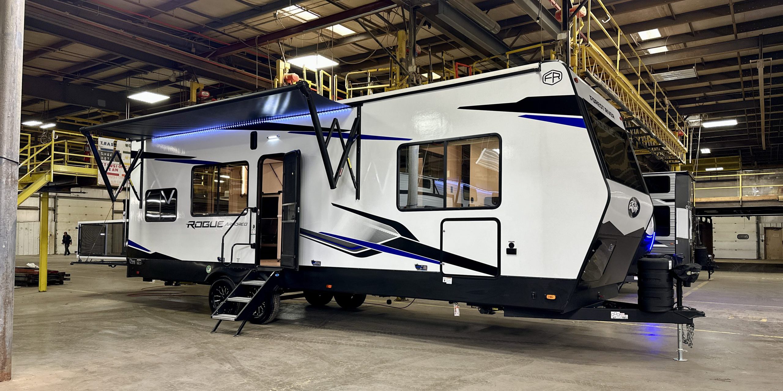 2025 Forest River Vengeance Rogue Armored 26L140 Review - RV