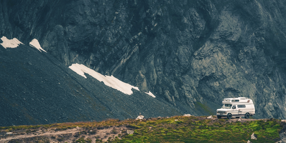 Top 3 RVs Made to Nimbly Negotiate Mountain Roads 