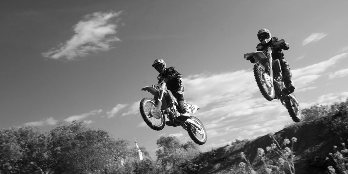 6 More Safety Tips for Making Jumps On Your Motorcycle