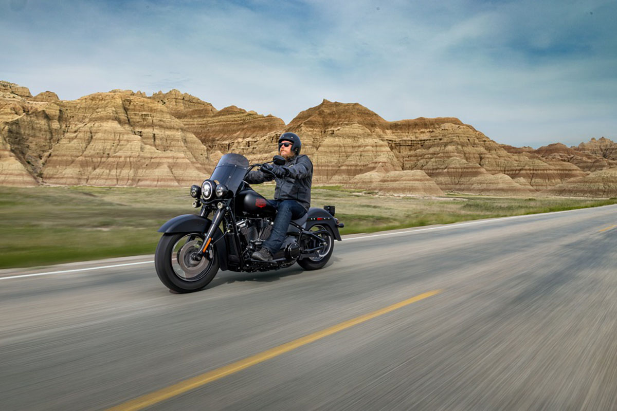 Harley-Davidson Announces New Deadwood Model