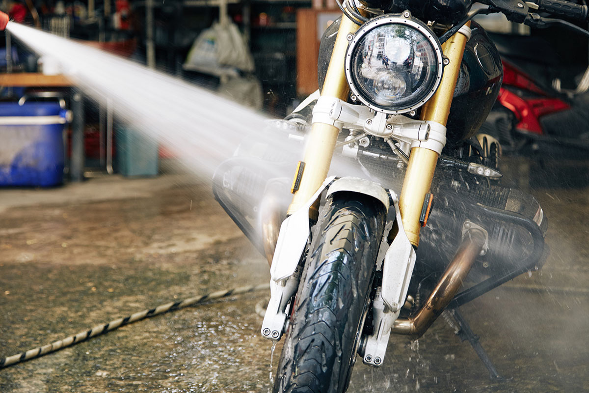 7 Tips for Creating a Successful Motorcycle Listing 