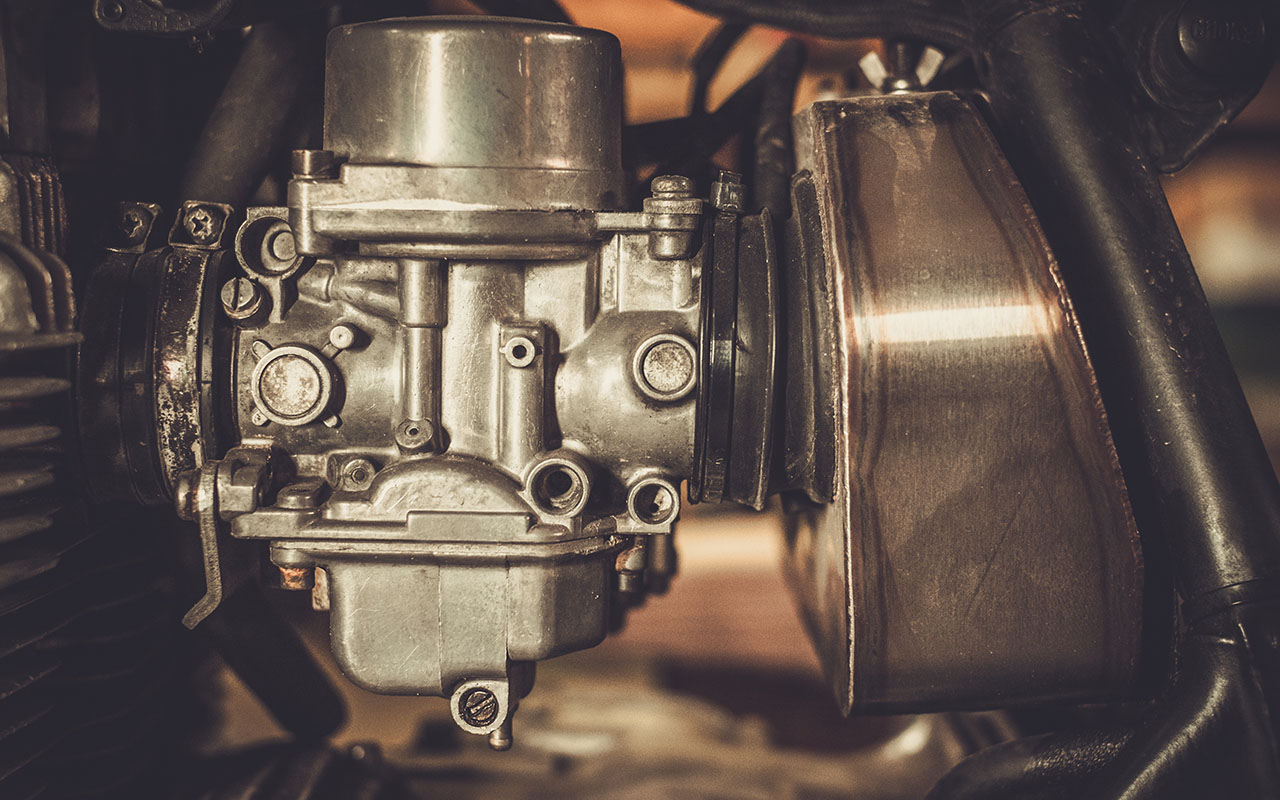 Carburetors vs. Fuel Injection