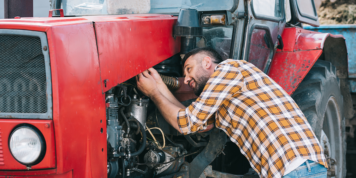 4 Quick Tips for Routine Tractor Maintenance