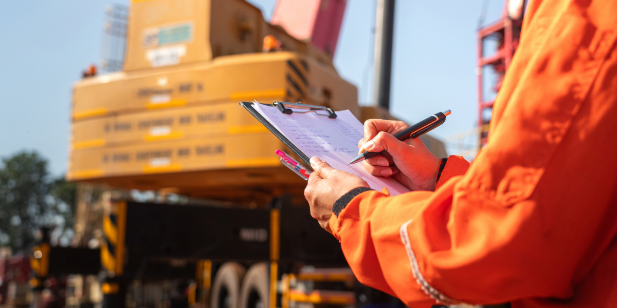 Labor Benefits To Consider For Your Heavy Equipment Workforce
