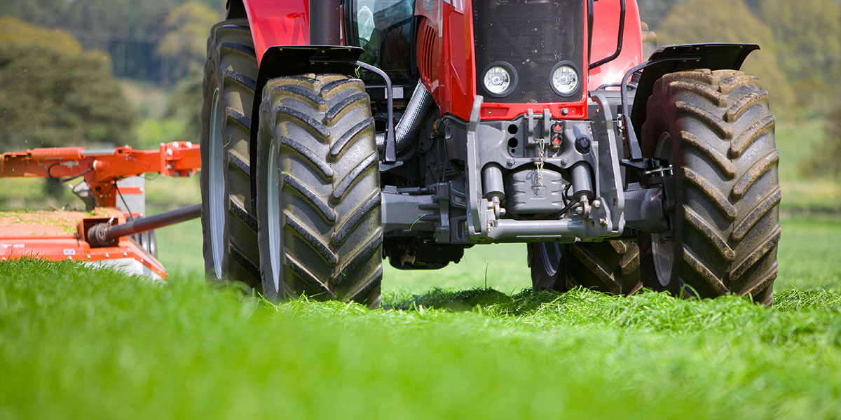 compact tractors