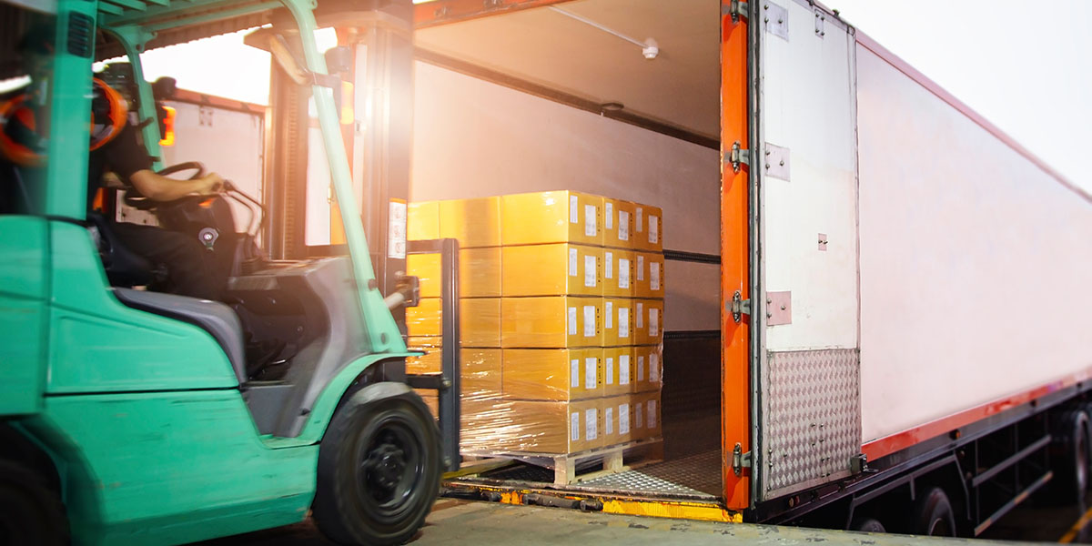 The Basics of Truck Loading for Beginners - Commercial Truck Trader Blog