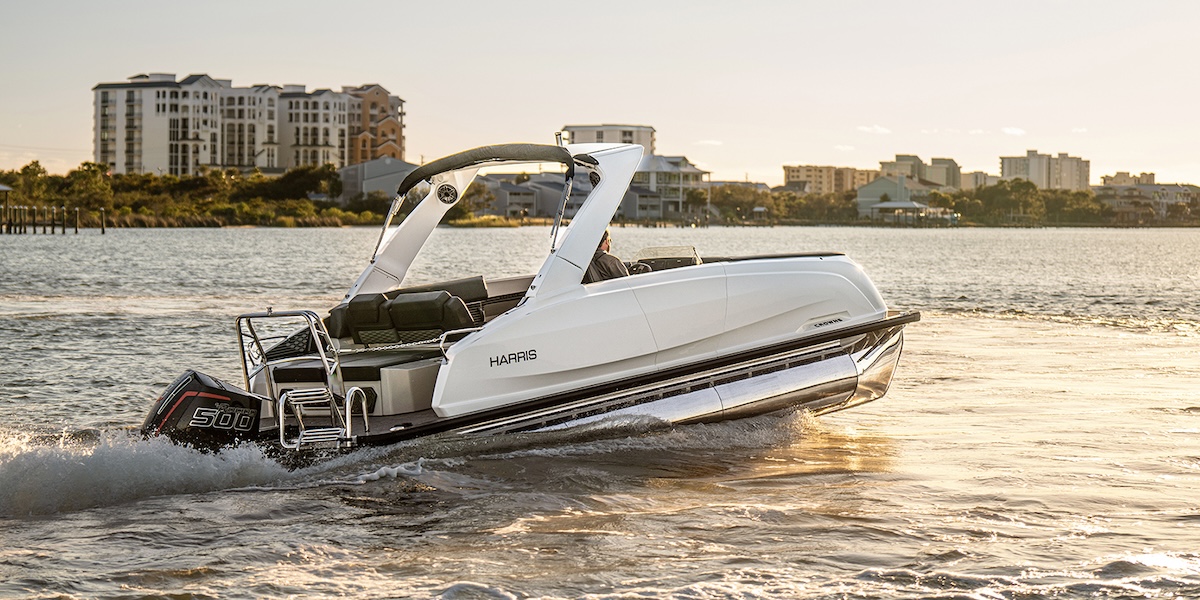 What You Need to Know About Luxury Pontoons